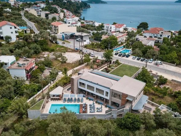 Kb Ammos Suites