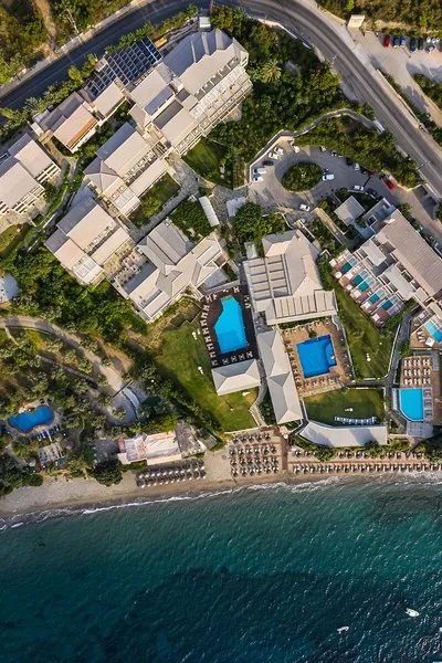 KBR Kassandra Bay Resort & Spa