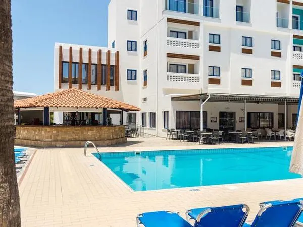 Kefalos Damon Hotel Apartments