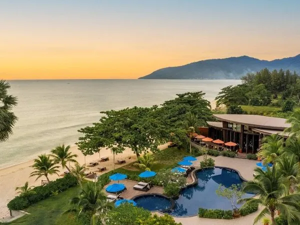 Khanom Beach Resort & Spa
