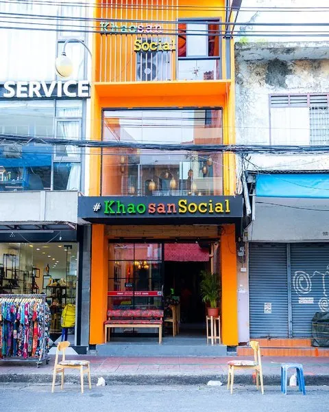 Khao San Social Capsule Hostel
