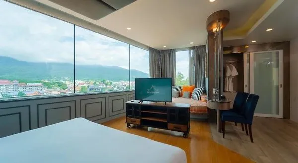 Khum Phucome