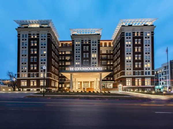 Kimpton Cottonwood Hotel