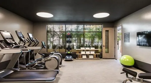 Kimpton La Peer Hotel
