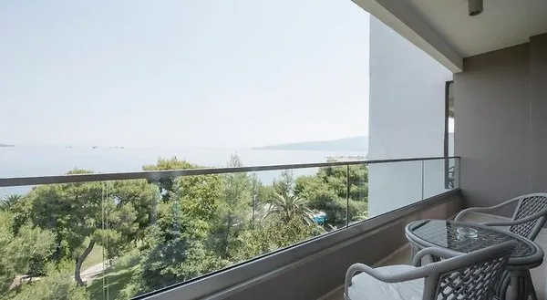 King Saron Hotel