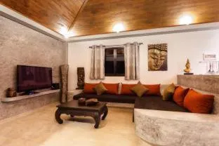 Koh Tao Heights Pool Villas