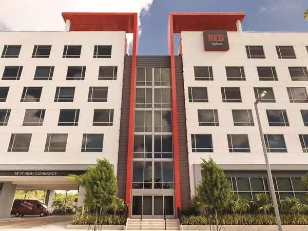 Kompose Boutique Hotel Miami Airport