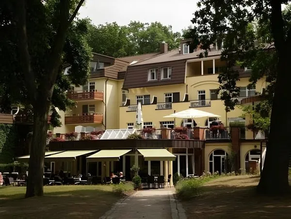 Kurhaus am Inselsee