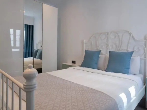 La Armada Suites