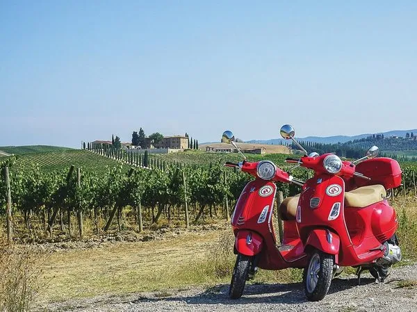 La bella Italia mit der Vespa - Gardasee