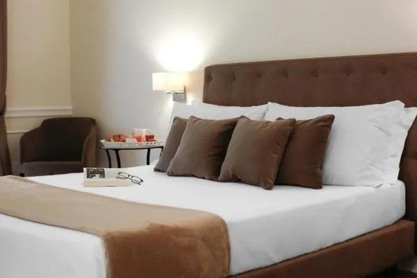 La Fontanina Suites