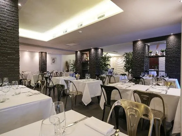 La Meridiana Bleisure Hotel