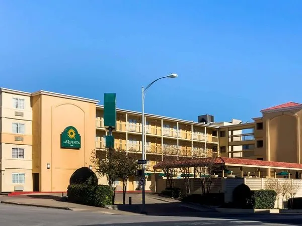 La Quinta Inn by Wyndham Austin Capitol / Downtown