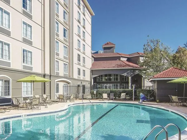 La Quinta Inn & Suites by Wyndham Atlanta Perimeter Medical