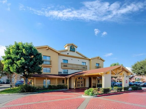 La Quinta Inn & Suites by Wyndham Irvine Spectrum