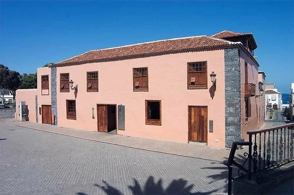 La Quinta Roja