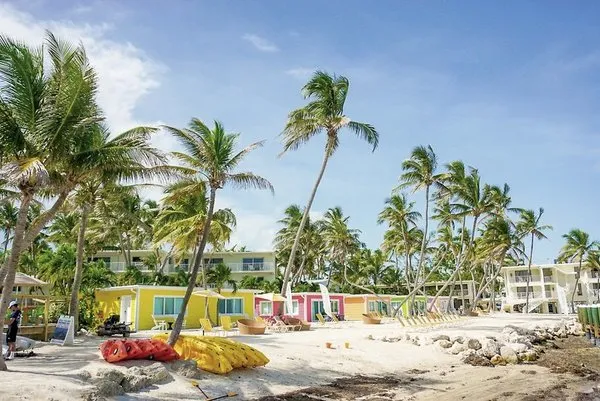 La Siesta Resort & Villas