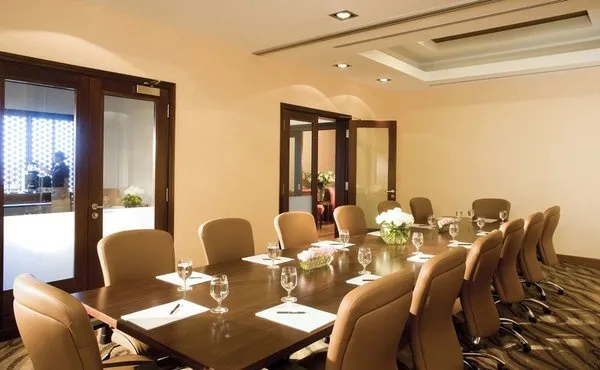 La Suite Dubai Hotel & Apartments