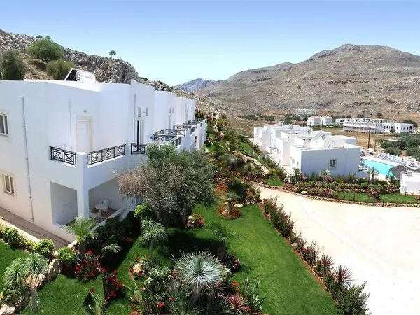 Lambis Studios