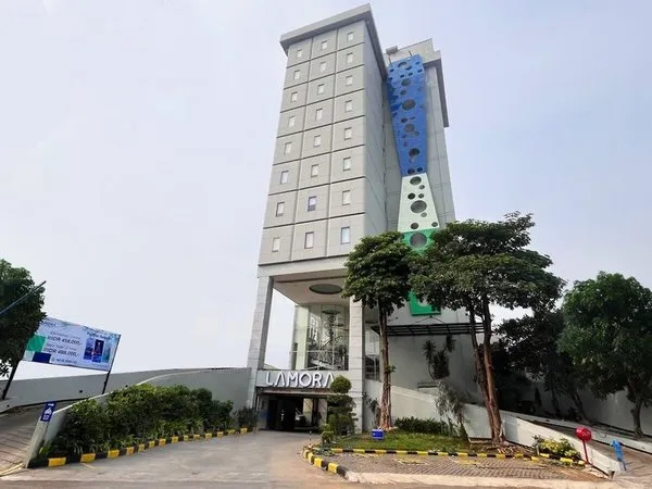 Lamora Kota Lama Surabaya