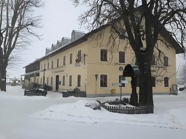 Landhotel & Gasthof Baiernrain