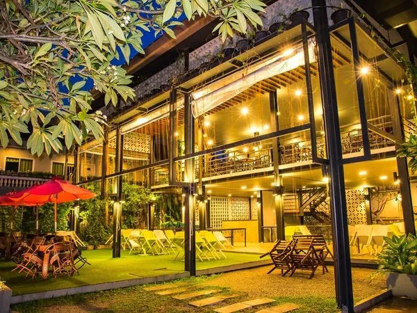 Lantana Pattaya Hotel & Resort