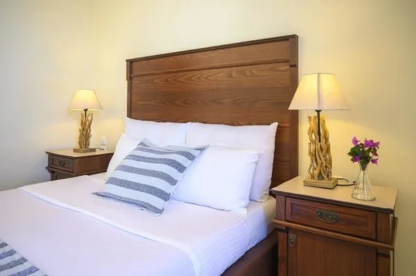 Laza Beach Inn