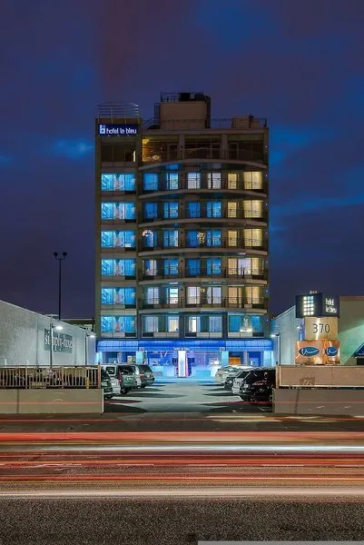 Le Bleu
