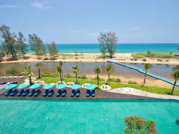 Le Coral Resort