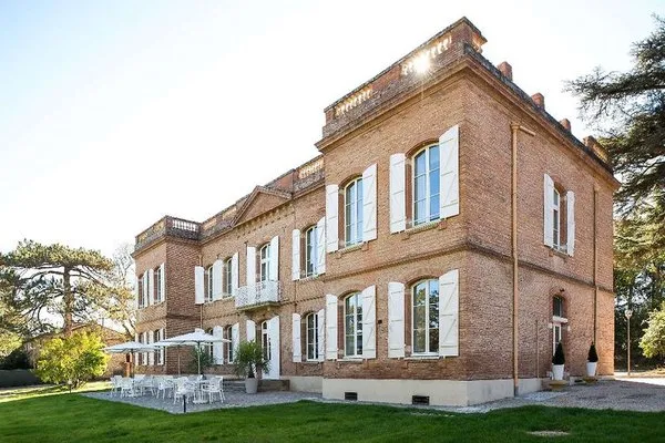 Le Domaine de Montjoie BW Premier Collection