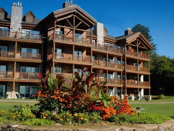 Le Grand Lodge Mont-Tremblant