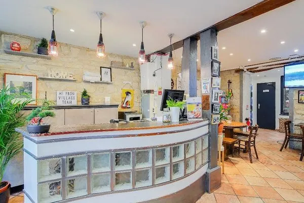 Le Village Hostel