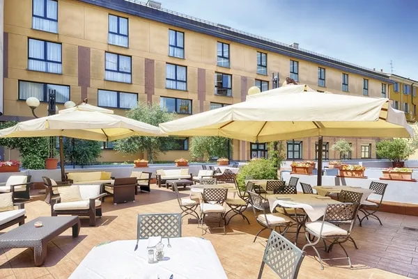Leonardo Hotel Milan City Center