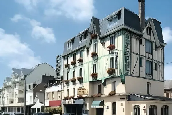 Les Dunes