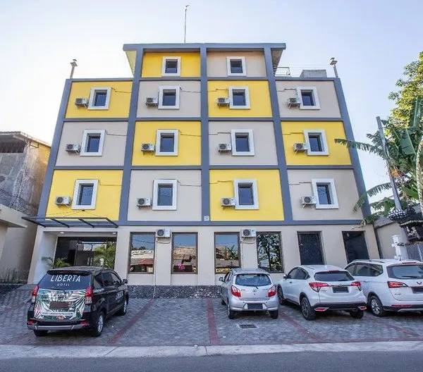 Liberta Home Seririt Bali