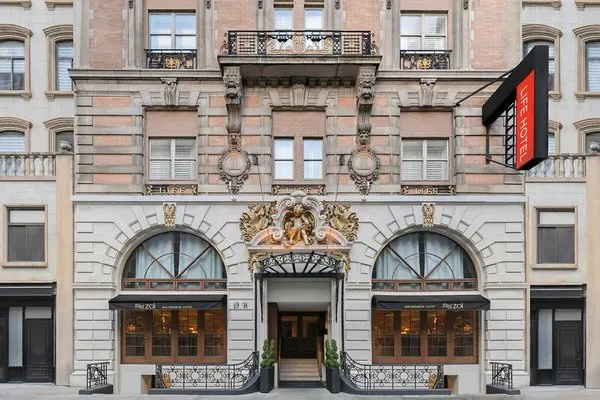 Life Hotel New York