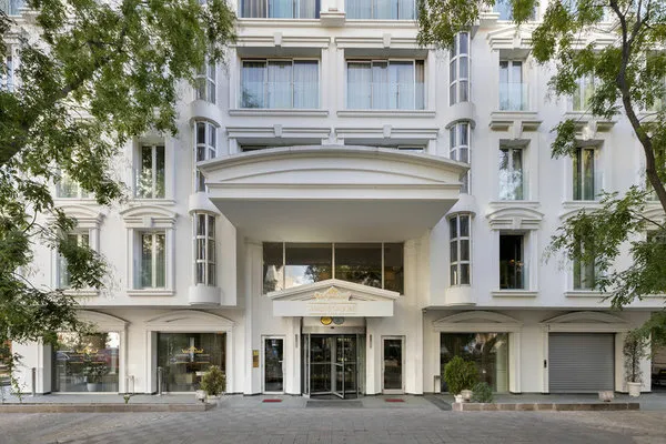 Limak Ambassadore Hotel