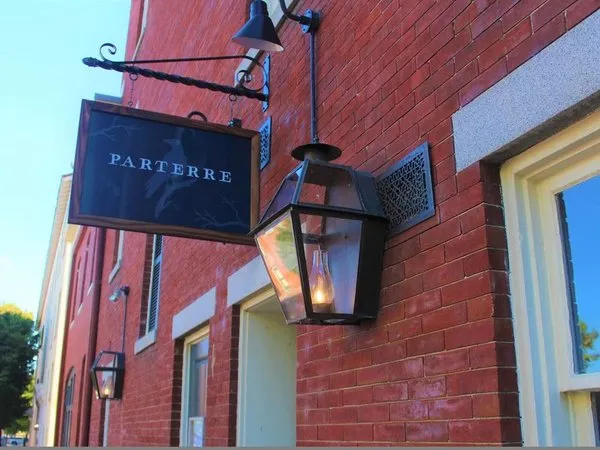 Linden Row Inn