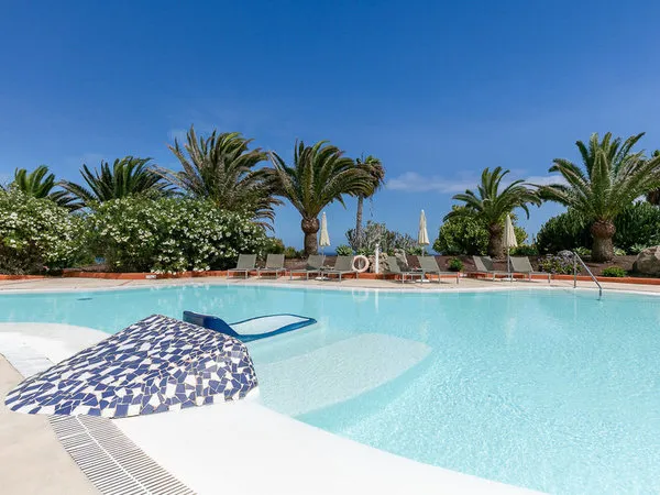 LIVVO Risco del Gato Suites