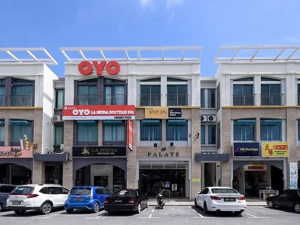 Lm Residence by OYO Rooms