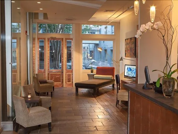 Loft 523
