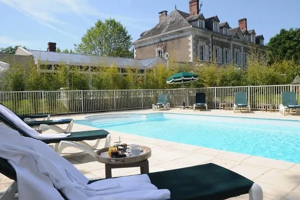 Logis Domaine de Valaudran