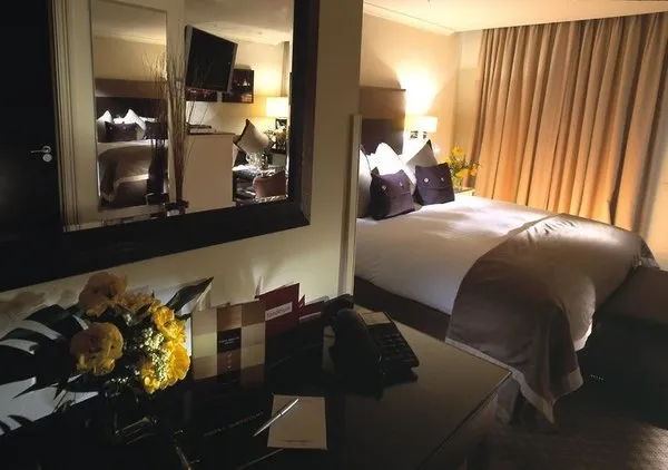 London Bridge Hotel