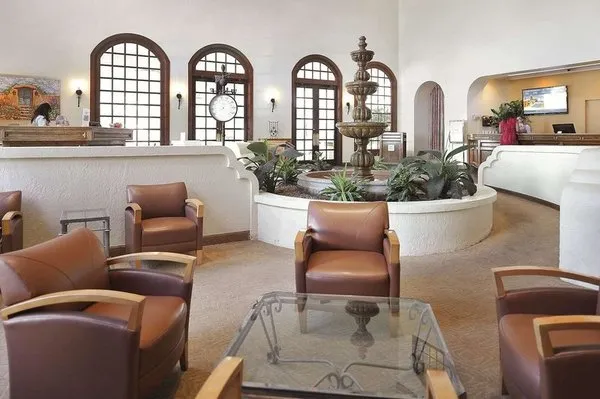 Los Abrigados Resort & Spa