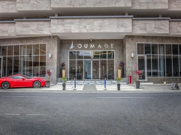Loumage Suites & Spa