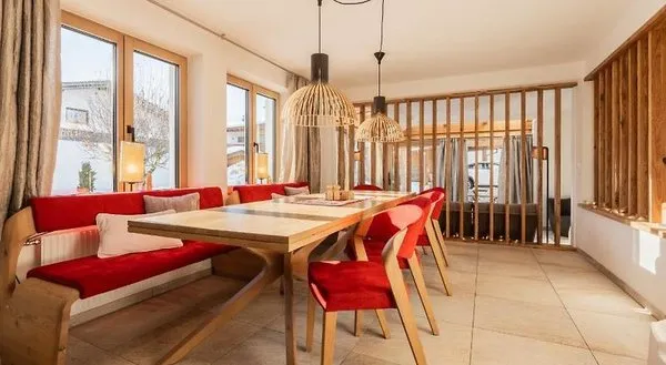 Lowen Chalets