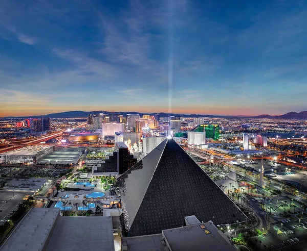 Luxor Hotel & Casino