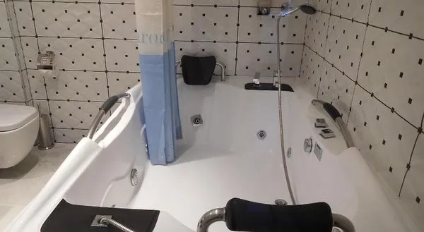 Luxury Living Apartments And Spa