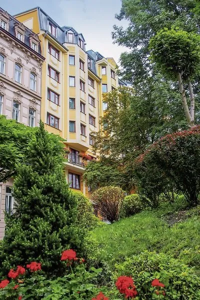 Luxury Spa & Wellness Hotel Prezident