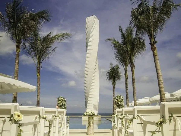 Lv8 Resort Hotel
